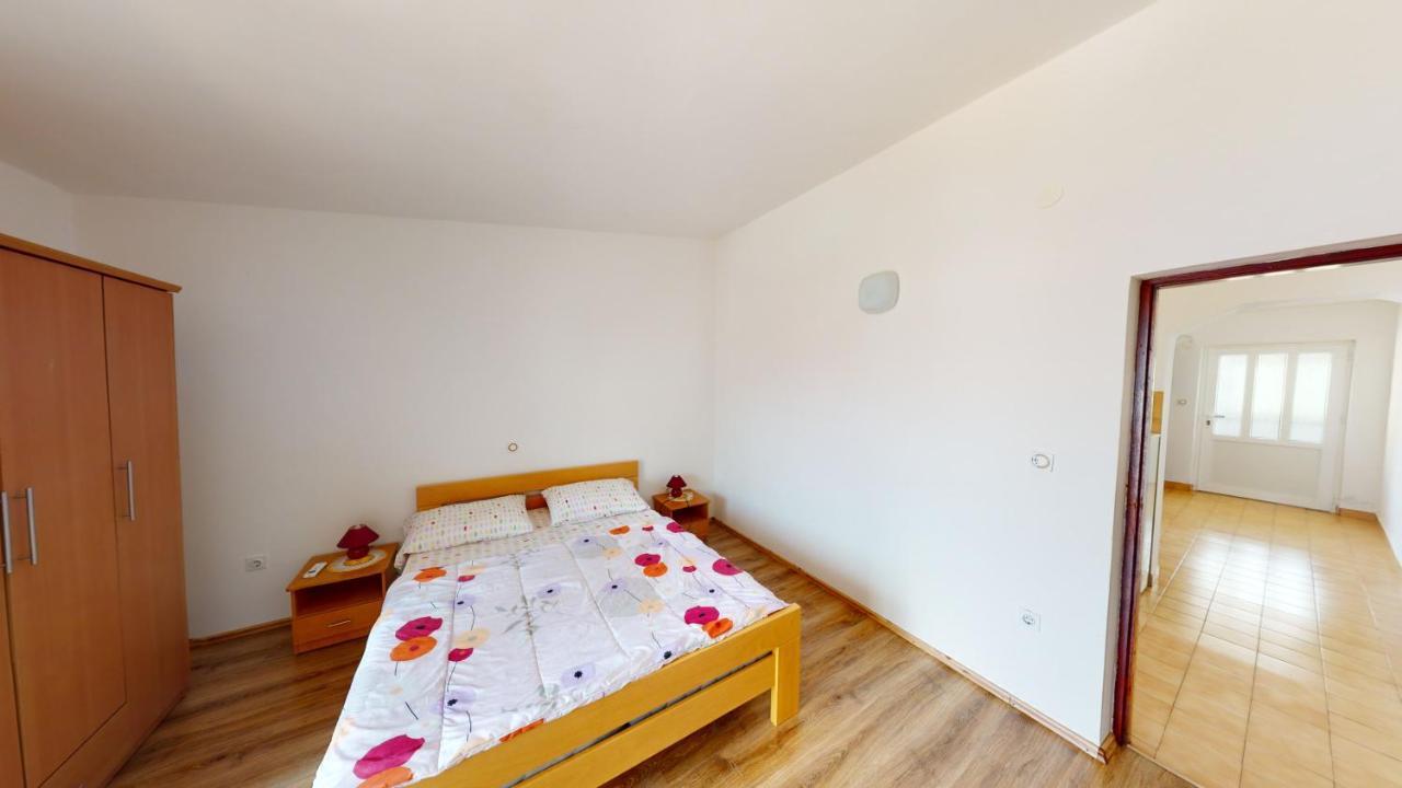 Jaska & Jelica House Apartments เมทายนา ภายนอก รูปภาพ